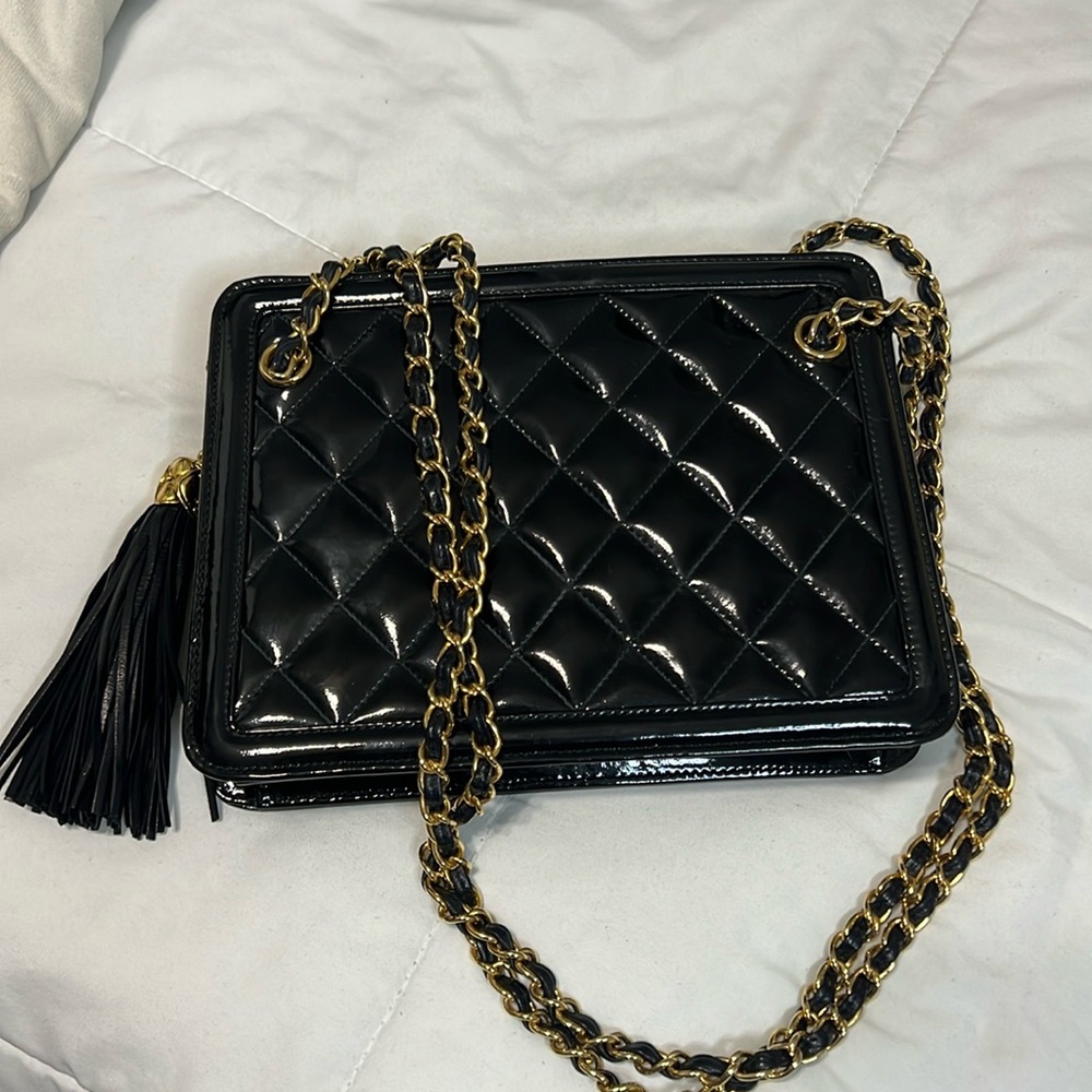 Chanel Shoulder Bag